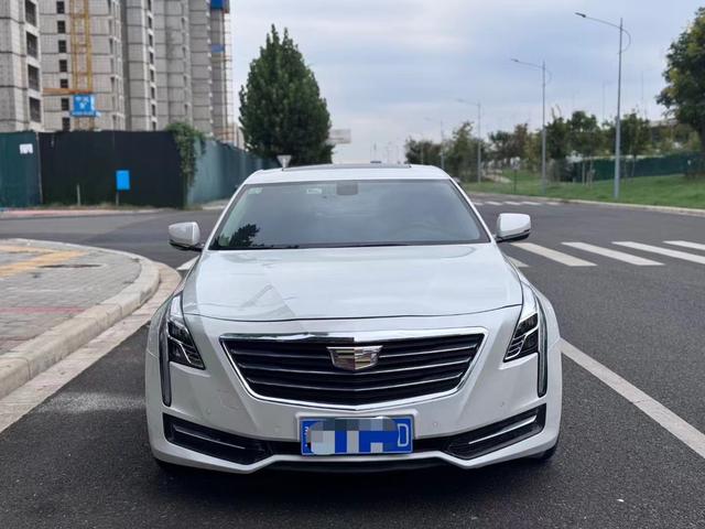 Cadillac CT6