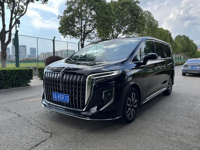 Hongqi HQ9