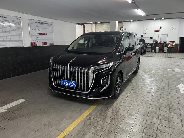 Hongqi HQ9