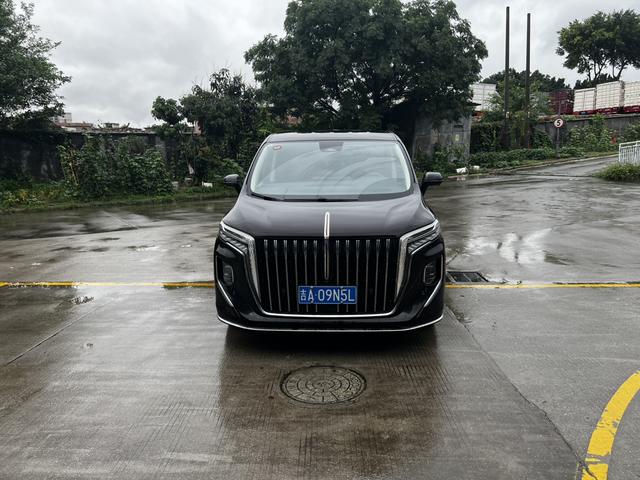 Hongqi HQ9