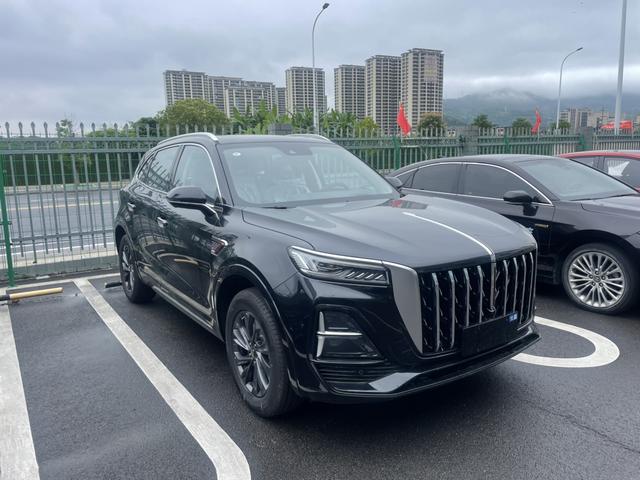 Hongqi HS5