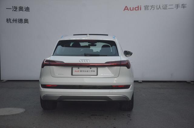 Audi e-tron (imported)