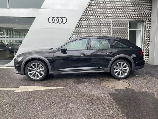 Audi A6 (imported)