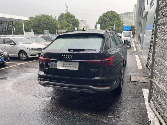 Audi A6 (imported)