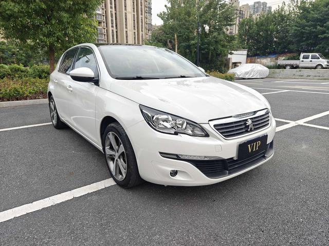 Peugeot 308S