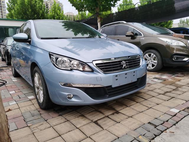 Peugeot 308S