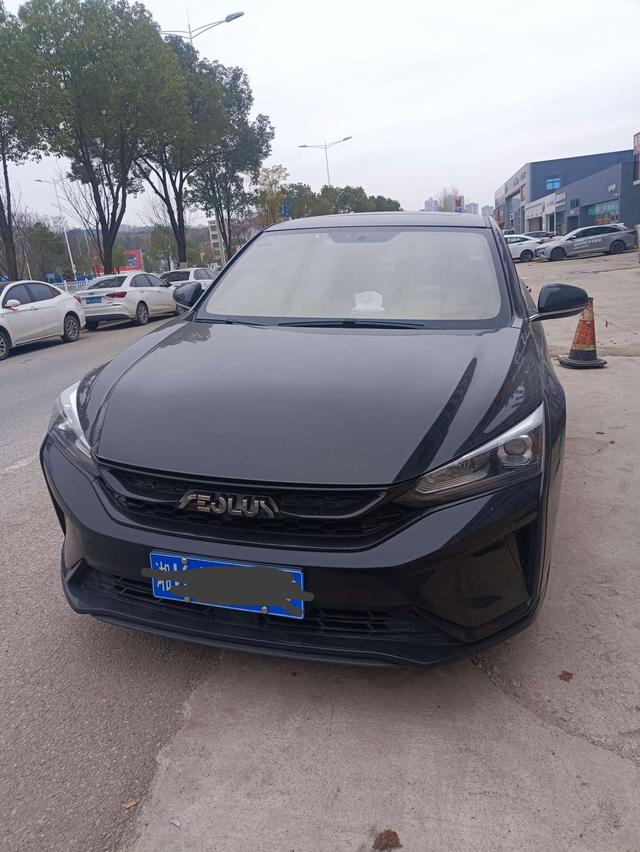 Dongfeng Yixuan