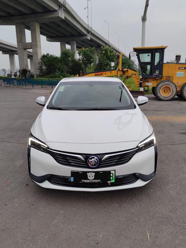 Buick Weilan 6 PHEV