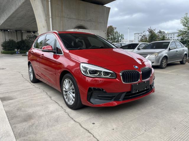 BMW 2 series station wagon