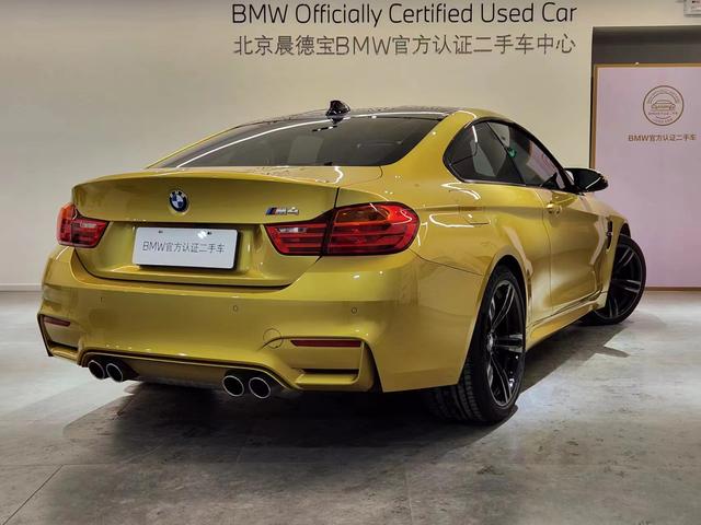 BMW M4