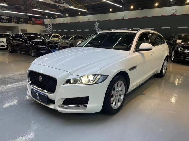 Jaguar XF