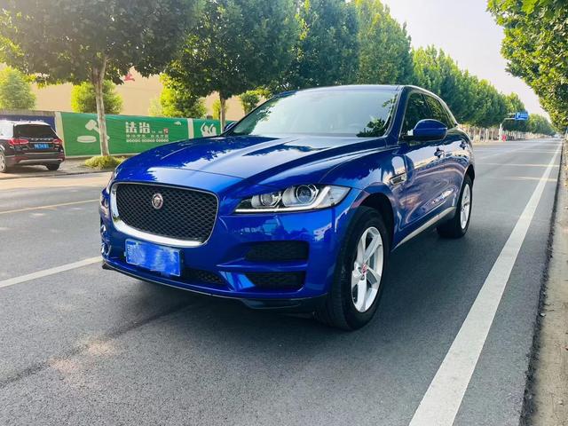 Jaguar F-PACE