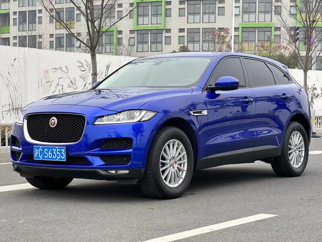 Jaguar F-PACE