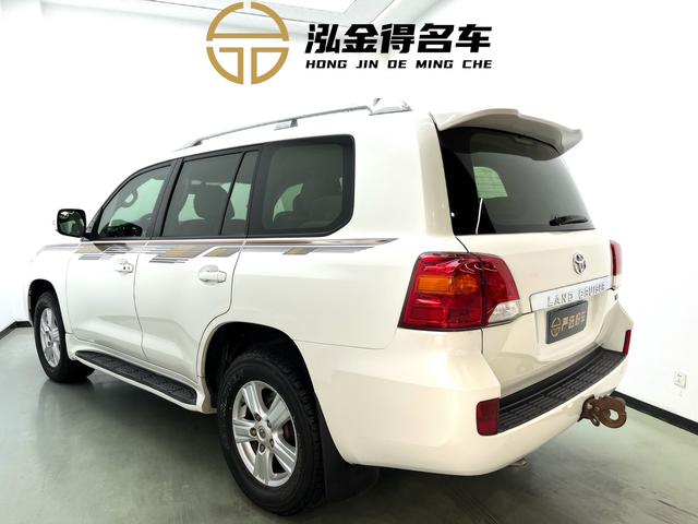 Toyota Land Cruiser (imported)