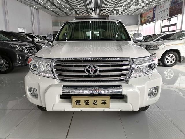 Toyota Land Cruiser (imported)