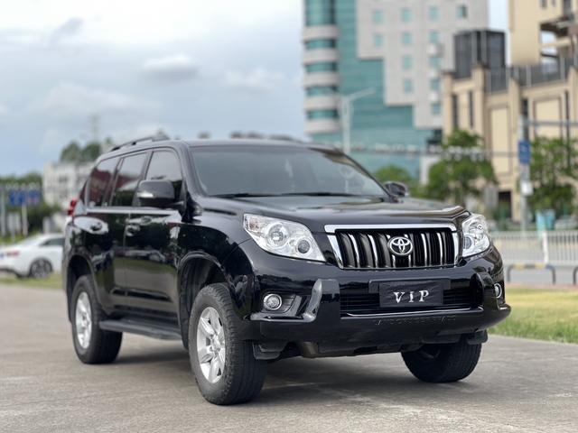 Toyota Prado (imported)