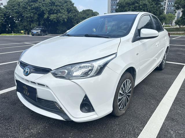 Toyota YARiS L Enjoy