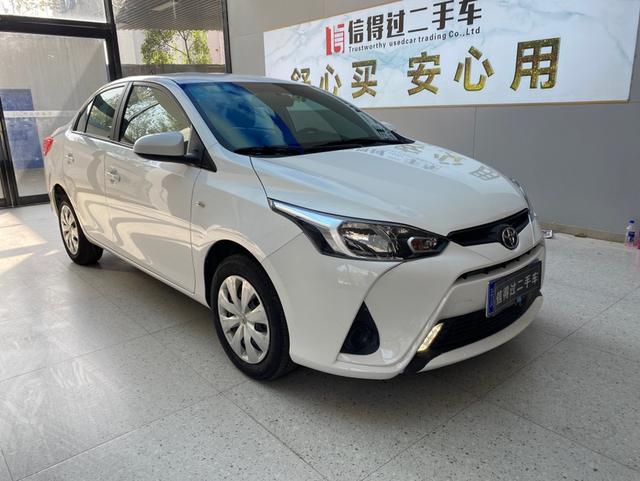 Toyota YARiS L Enjoy