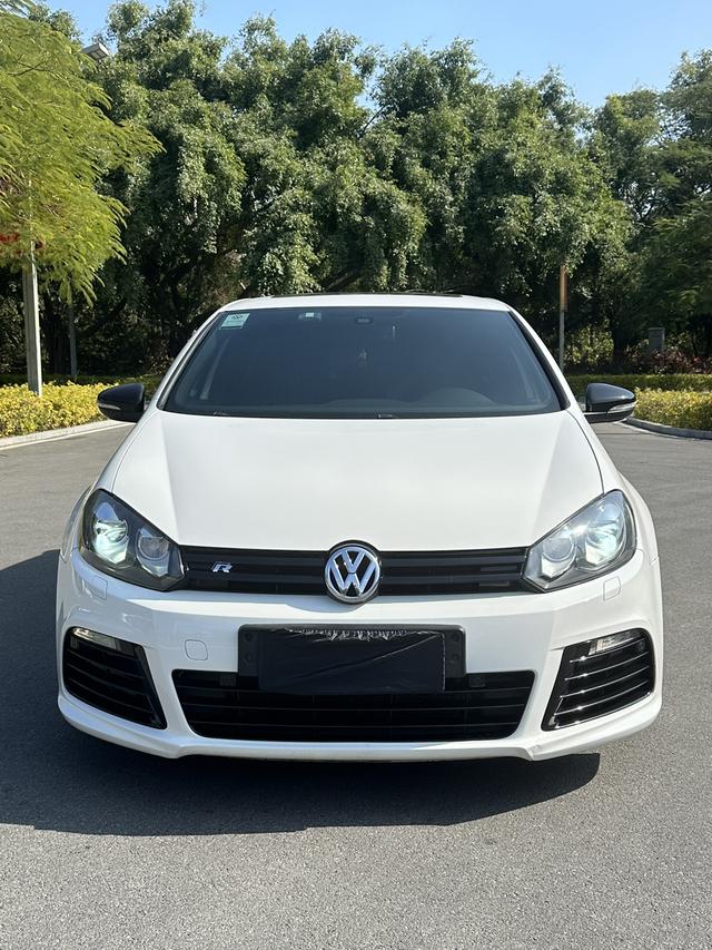 Volkswagen Golf (imported)