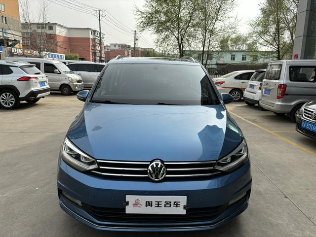 Volkswagen Touran L