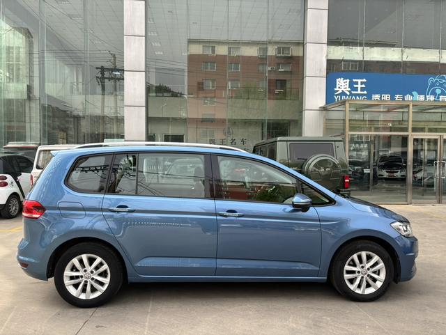 Volkswagen Touran L