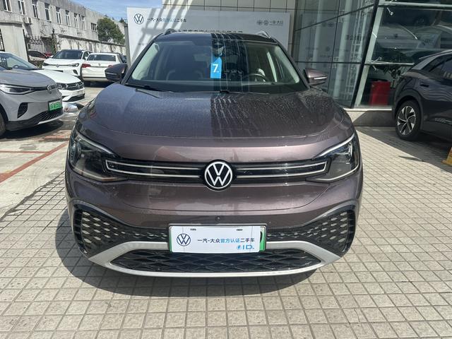 Volkswagen ID.6 CROZZ