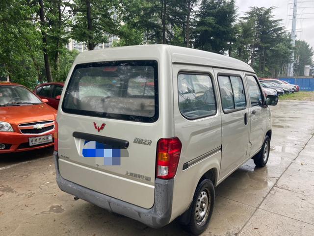 Wuling light