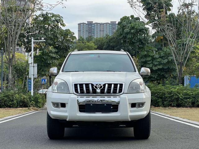 Toyota Prado (imported)