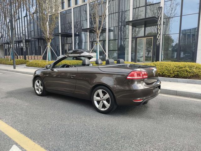 Volkswagen Eos