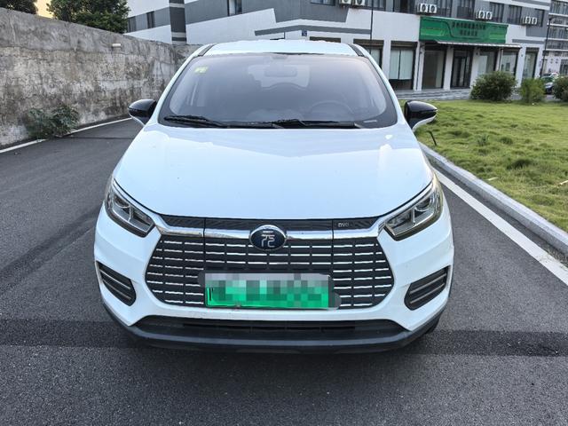 BYD Yuan EV