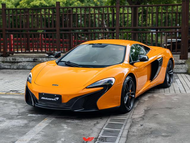 McLaren 625C