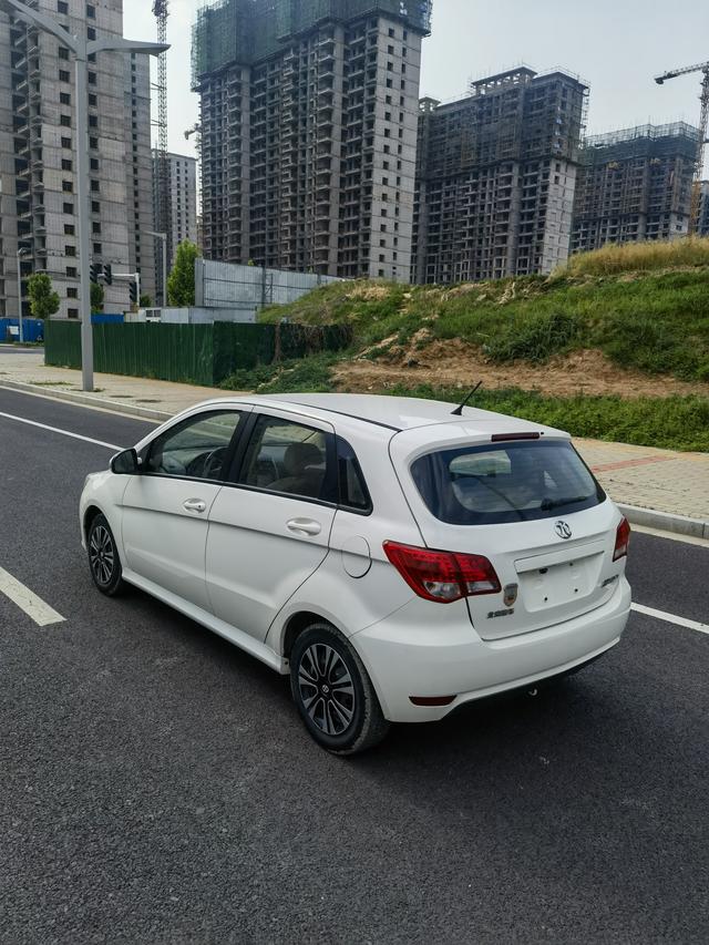 BAIC Shenbao D20