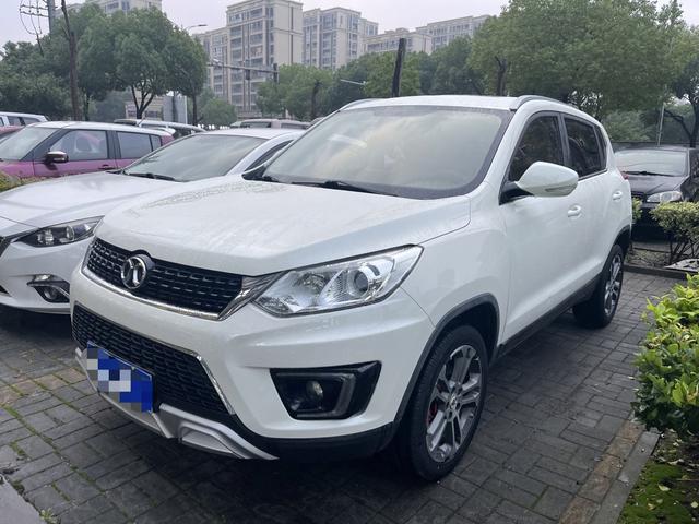 BAIC Shenbao X35