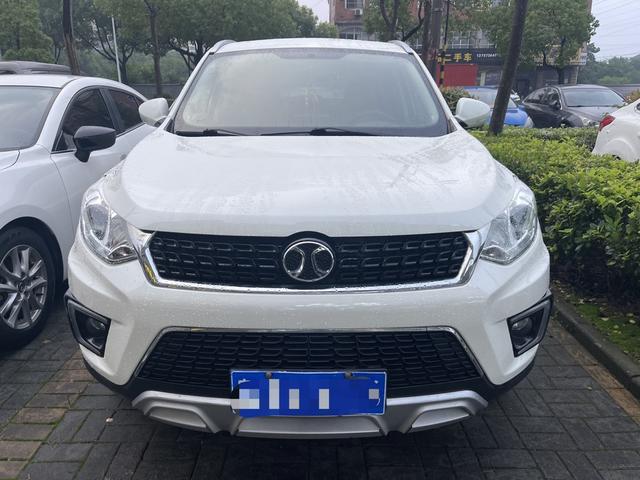 BAIC Shenbao X35