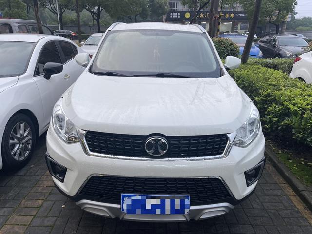 BAIC Shenbao X35