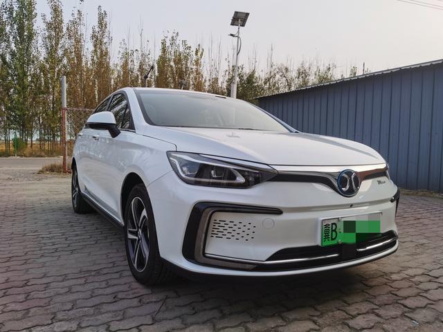 BAIC Beijing EU5