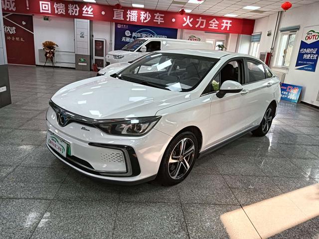 BAIC Beijing EU5