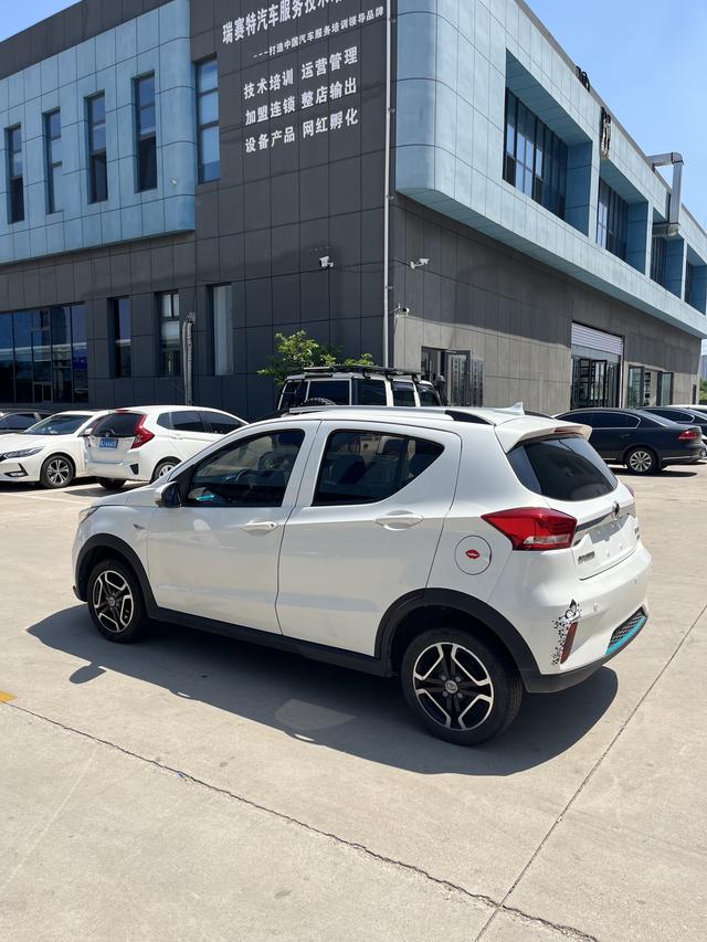 BAIC New Energy EC