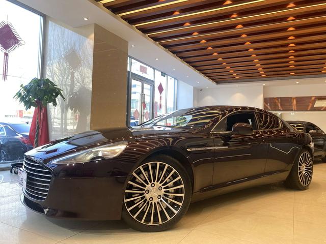 Aston Martin Rapide