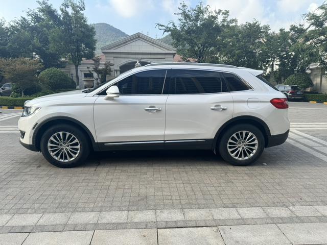 Lincoln MKX