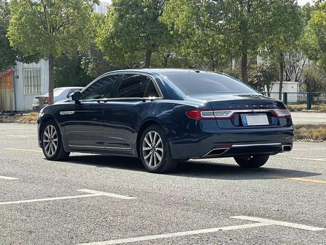 Lincoln Continental