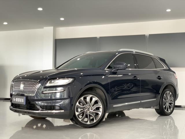 Lincoln Navigator