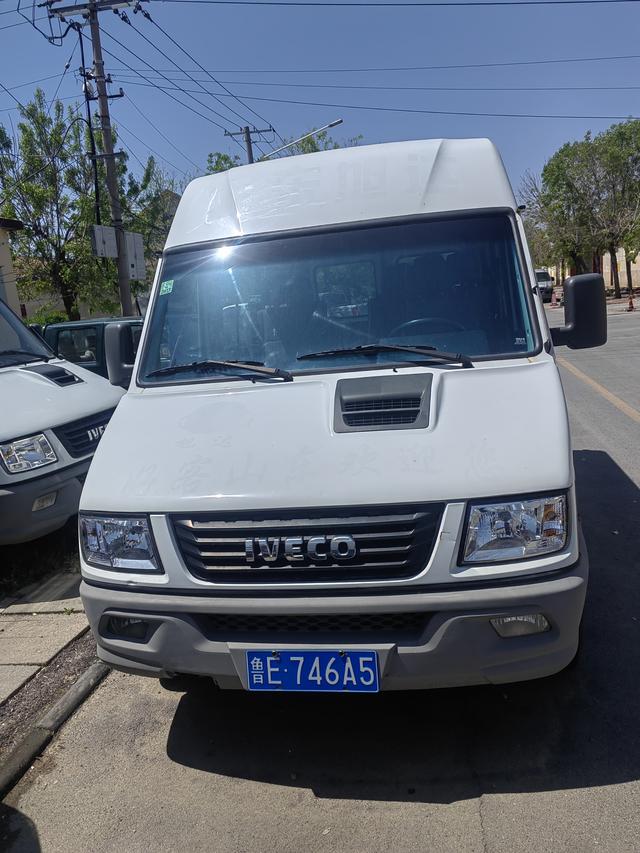 Iveco proud