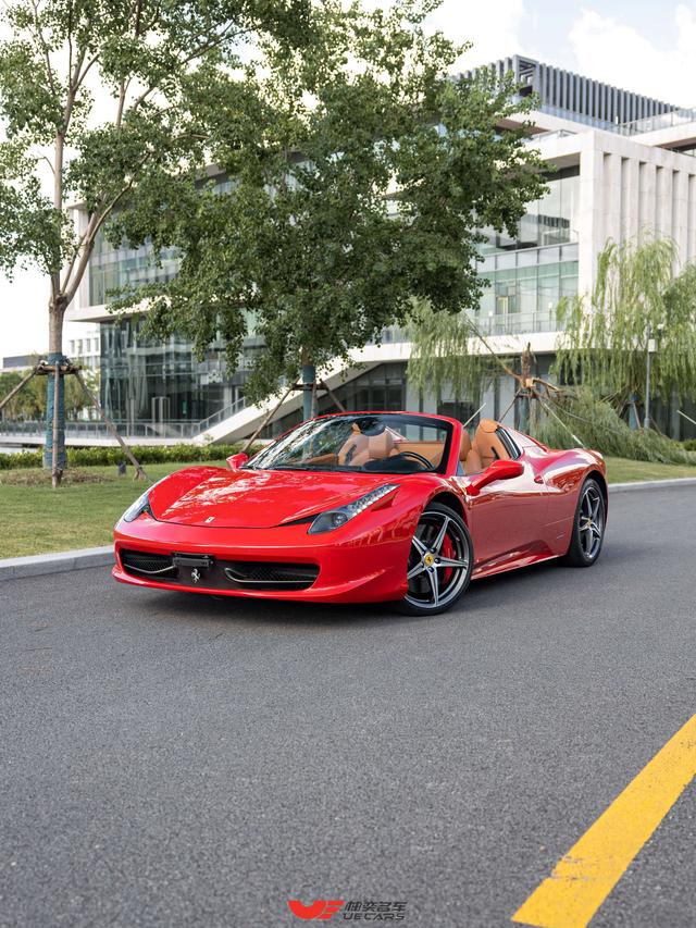 Ferrari 458