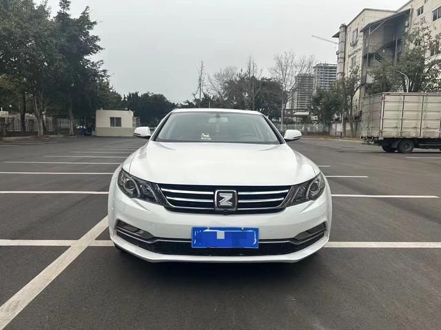 Zotye Z700