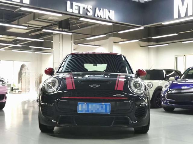 MINI JCW