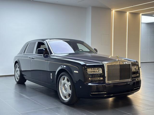 Rolls Royce Phantom