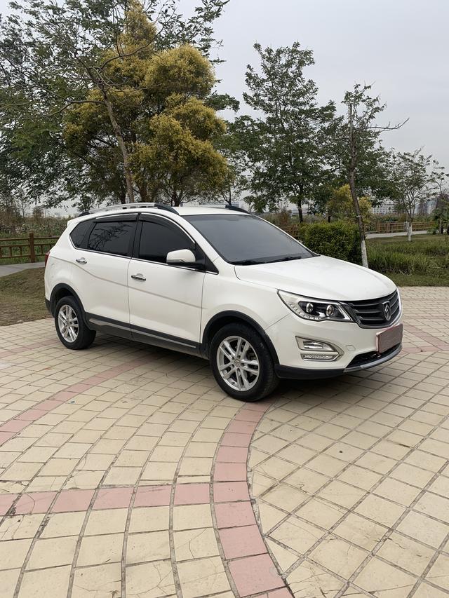 Baojun 560