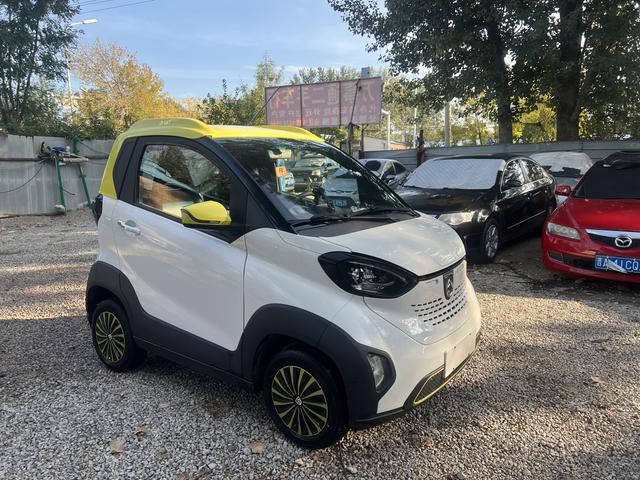 Baojun E100