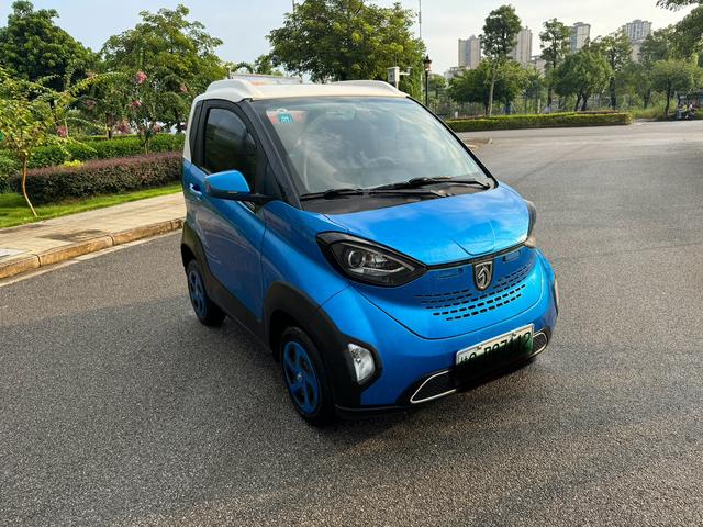 Baojun E100